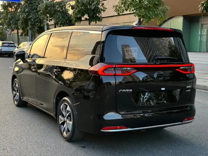 GAC Trumpchi M6 2021 Model 270T Automatic Exclusive Edition 7 seat – фото 5