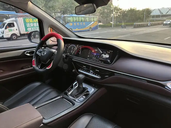 GAC Trumpchi M6 2021 Model 270T Automatic Exclusive Edition 7 seat – фото 9