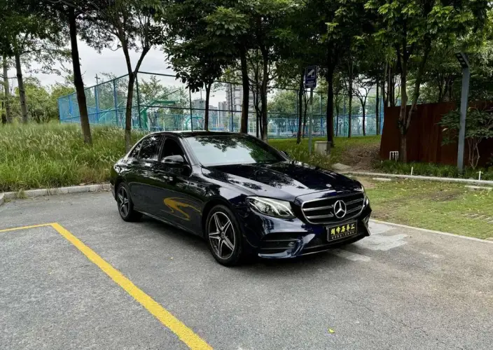 Mercedes-Benz E-Class Imported 2020 Model E 260 Sports Edition – фото 3