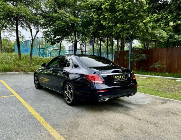 Mercedes-Benz E-Class Imported 2020 Model E 260 Sports Edition – фото 5