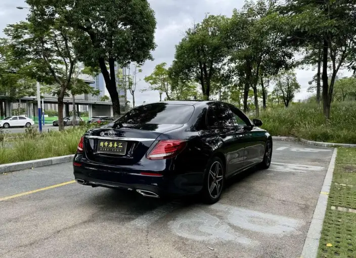 Mercedes-Benz E-Class Imported 2020 Model E 260 Sports Edition – фото 7