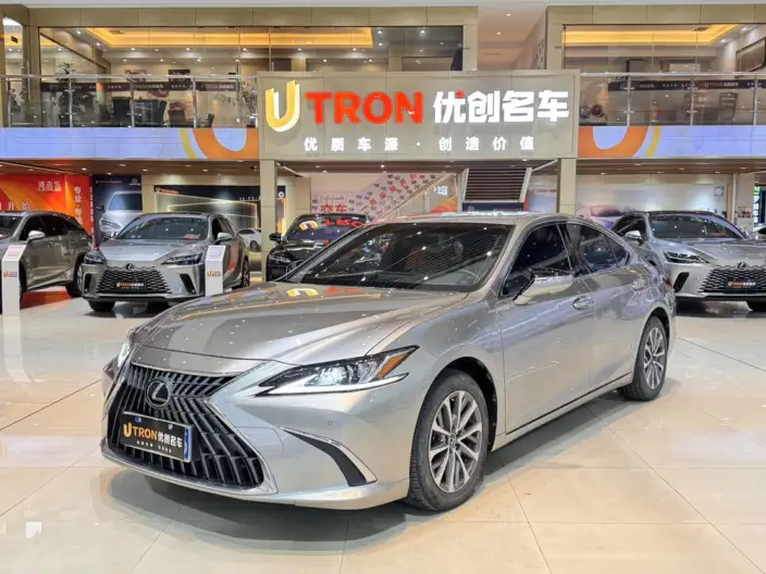 Lexus ES 2022 Model 200 Superior Edition – фото 1