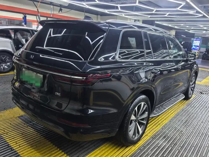 Li Auto ONE 2020 Model Extended Range 6 seat Edition – фото 4