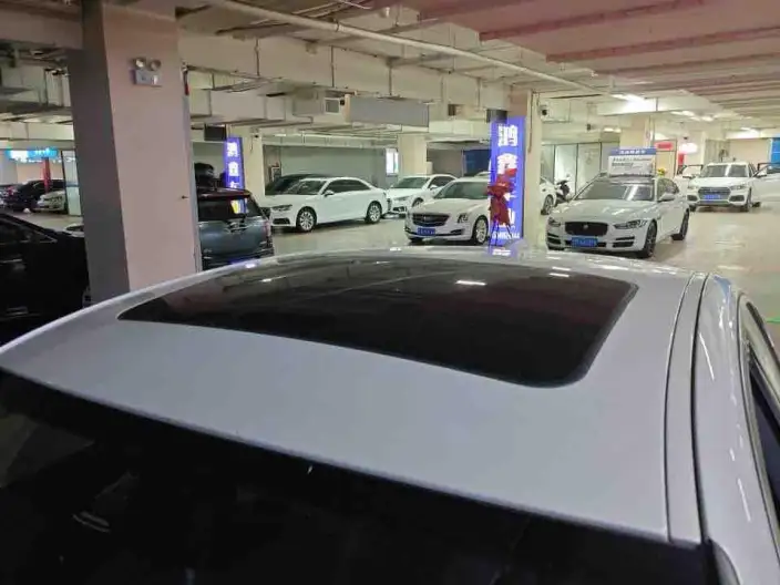 BMW 3 Series 2023 Model 325i M Sports Set – фото 5