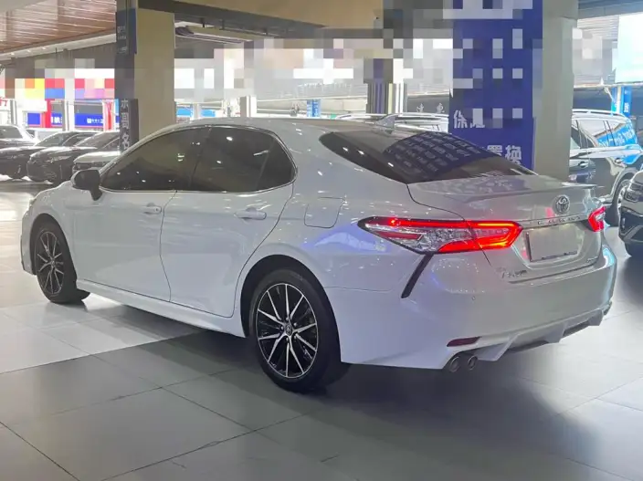 Toyota Camry 2021 Model 2.0S Fengshang Edition – фото 4