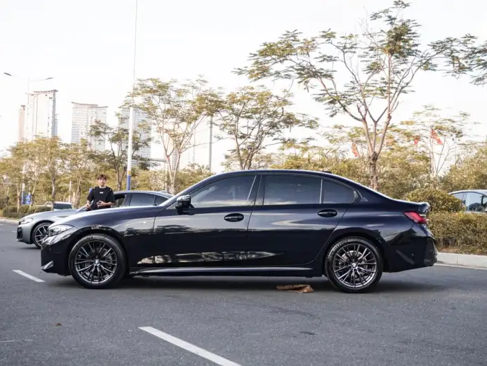 BMW 3 Series 2023 Model 325Li M Sports Night Set – фото 3