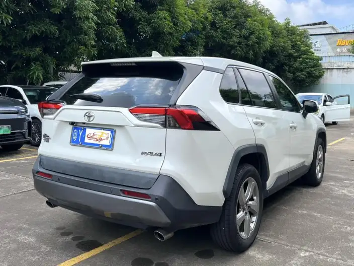 Toyota RAV4 2020 Model 2.0L CVT 2WD Fashion Plus Edition – фото 6