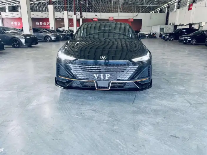 Changan UNI-V 2022 Model 1.5T Sports Edition – фото 2