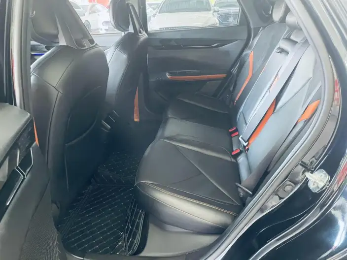 Changan UNI-V 2022 Model 1.5T Sports Edition – фото 9