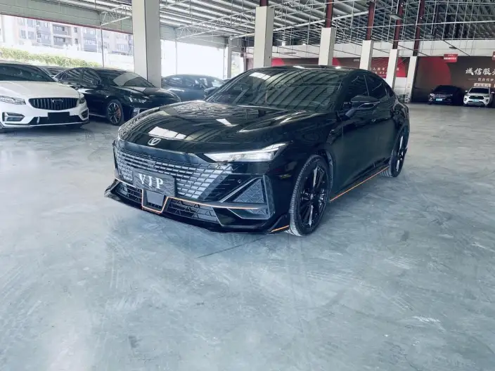 Changan UNI-V 2022 Model 1.5T Sports Edition – фото 10