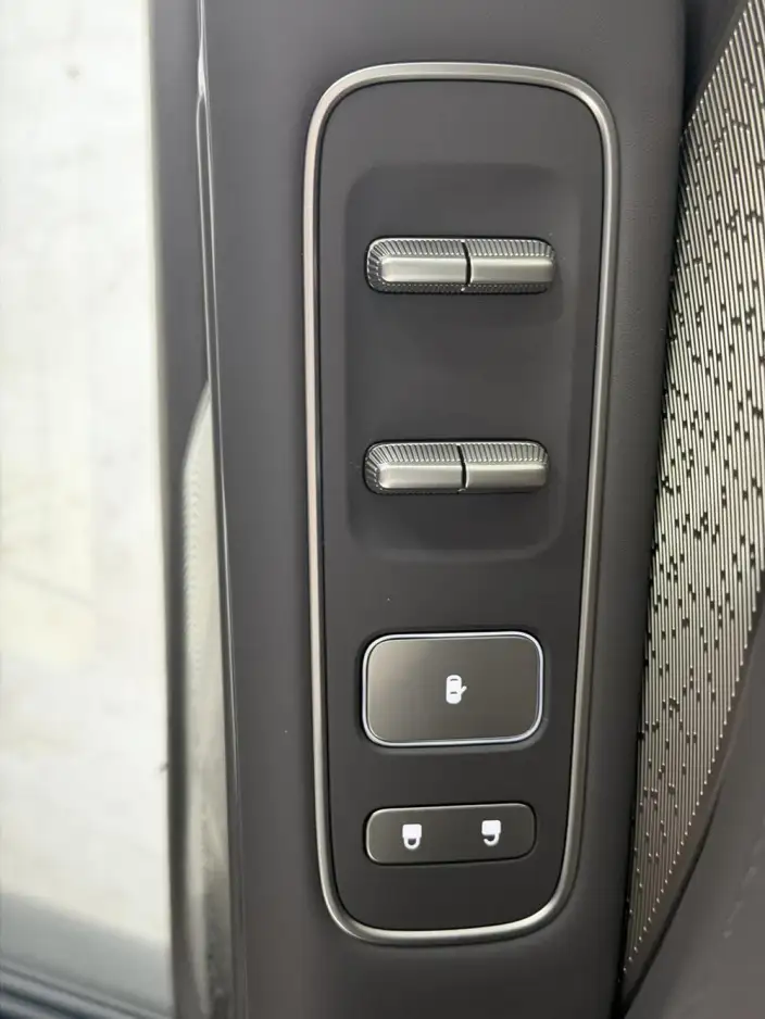 NIO ES8 2026 Model VI seat Executive Deluxe Edition – фото 9