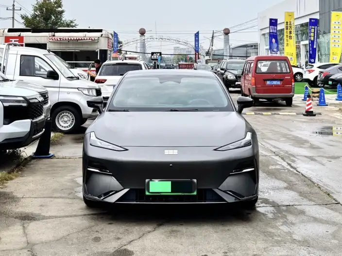 Geely Galaxy E8 2025 Model 575km Tiggo Edition – фото 2