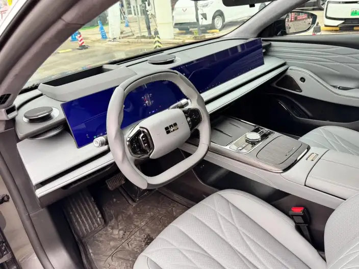 Geely Galaxy E8 2025 Model 575km Tiggo Edition – фото 9