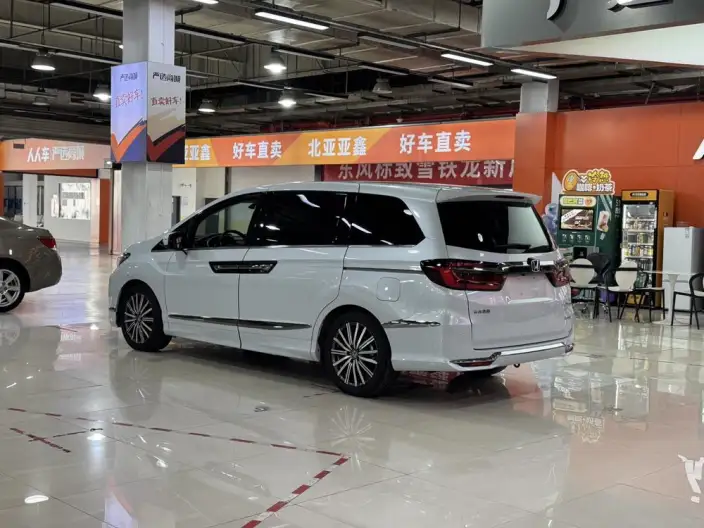 Honda Elysion 2024 Model 2.0L e:HEV Deluxe Edition – фото 4