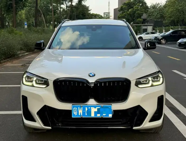 BMW X3 2022 Model xDrive30i Leading Model M Night Set – фото 2