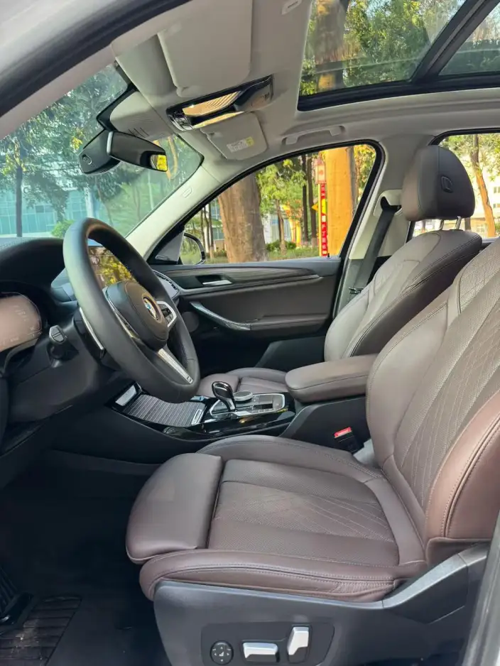 BMW X3 2022 Model xDrive30i Leading Model M Night Set – фото 7