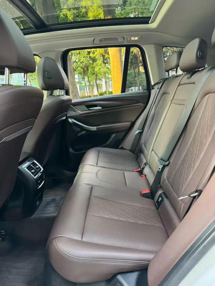 BMW X3 2022 Model xDrive30i Leading Model M Night Set – фото 8