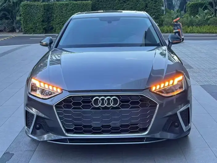 Audi A4 L 2020 Model 40 TFSI Luxury Dynamic Model – фото 2
