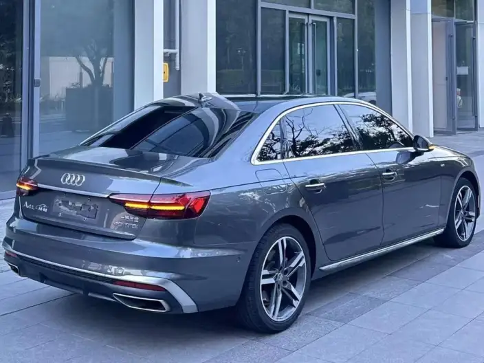 Audi A4 L 2020 Model 40 TFSI Luxury Dynamic Model – фото 4