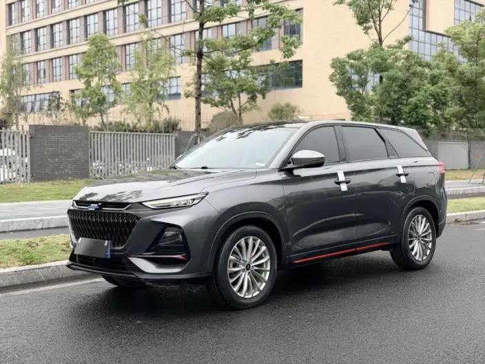 Changan Auchan X7 PLUS 2022 Model 1.5T Automatic Blue Whale Edition Noble Model – фото 1