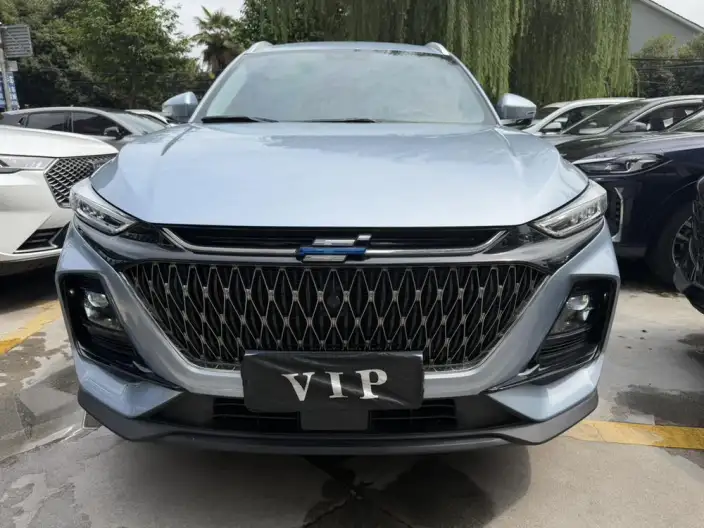 Changan Auchan X7 PLUS 2022 Model 1.5T Automatic Blue Whale Edition Noble Model – фото 2