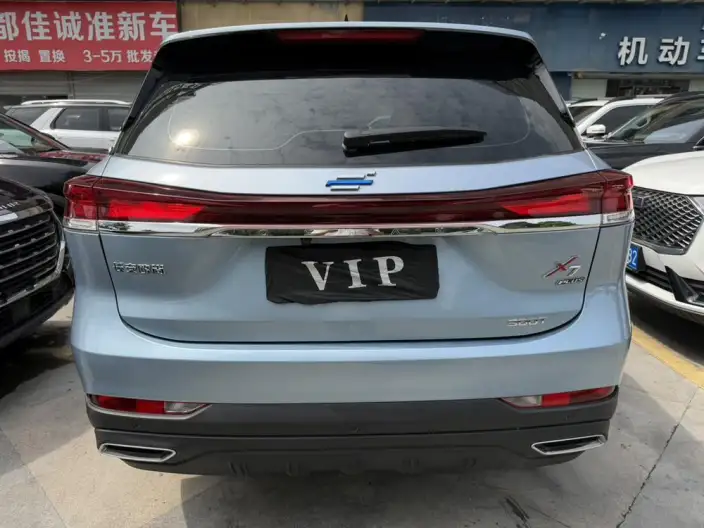 Changan Auchan X7 PLUS 2022 Model 1.5T Automatic Blue Whale Edition Noble Model – фото 5