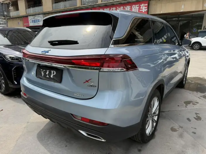 Changan Auchan X7 PLUS 2022 Model 1.5T Automatic Blue Whale Edition Noble Model – фото 6