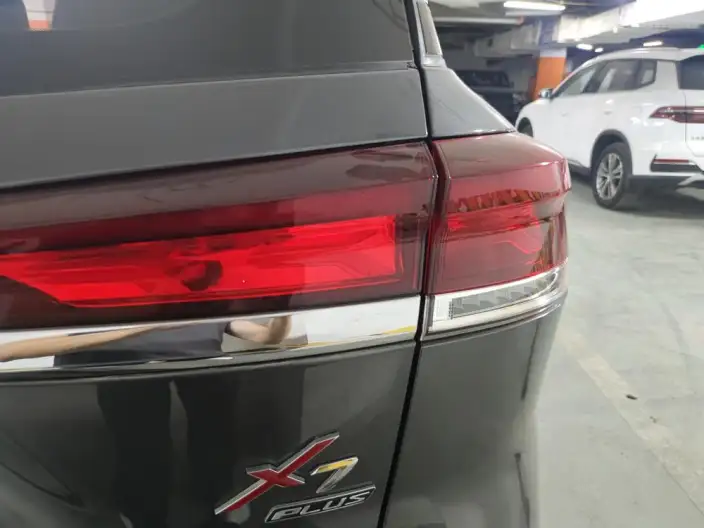 Changan Auchan X7 PLUS 2022 Model 1.5T Automatic Blue Whale Edition Exclusive Model – фото 9