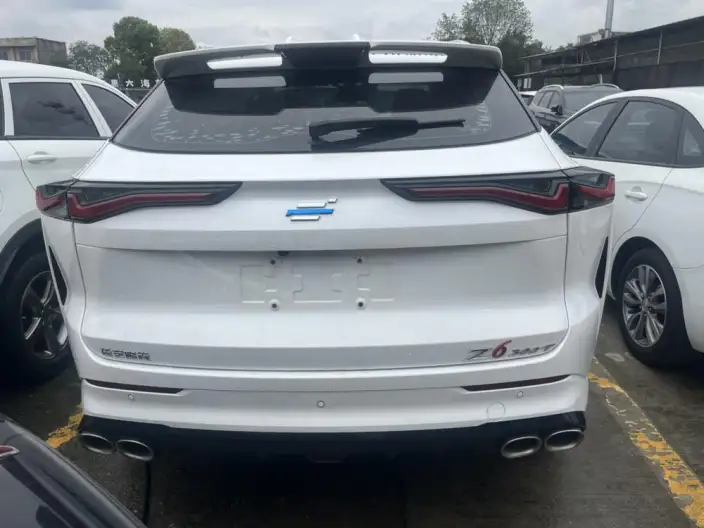Changan Auchan Z6 2023 Model Blue whale 1.5T DCT Smart Prestige Model – фото 2