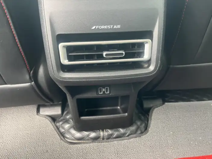 Changan Auchan Z6 2023 Model Blue whale 1.5T DCT Smart Prestige Model – фото 6