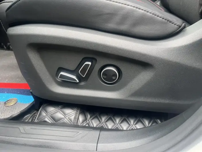 Changan Auchan Z6 2023 Model Blue whale 1.5T DCT Smart Prestige Model – фото 10
