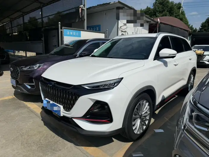 Changan Auchan X7 PLUS 2022 Model 1.5T Automatic Blue Whale Edition Exclusive Model 7 seat – фото 10