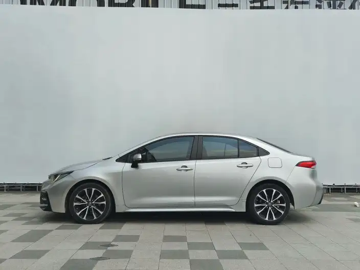Toyota Levin 2021 Model 185T CVT Sports Edition – фото 3