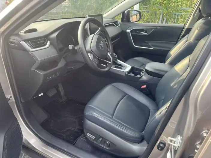 Toyota RAV4 2021 Model 2.0L CVT 2WD Urban Edition – фото 6