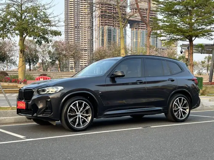 BMW X3 2022 Model xDrive30i Leading Model M Night Set – фото 1