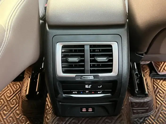 BMW X3 2022 Model xDrive30i Leading Model M Night Set – фото 5