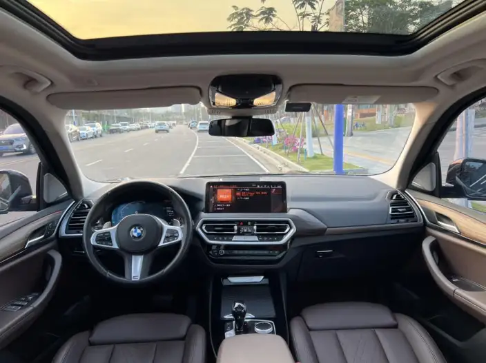 BMW X3 2022 Model xDrive30i Leading Model M Night Set – фото 8
