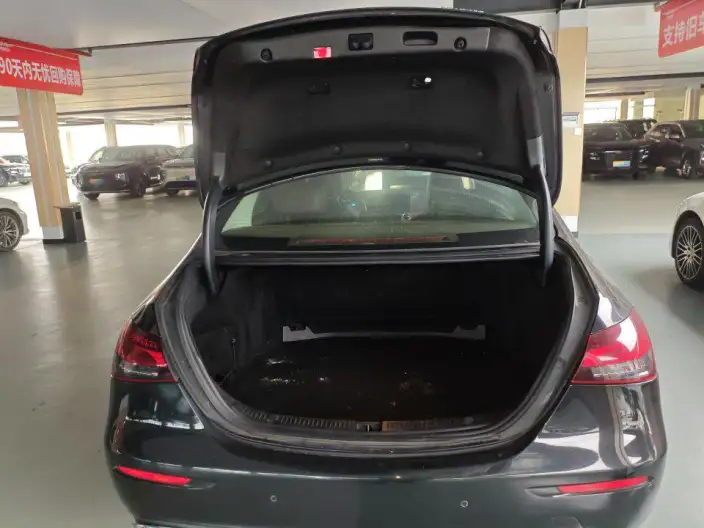 Mercedes-Benz E-Class 2022 Model E 260 L 4MATIC sedan – фото 9