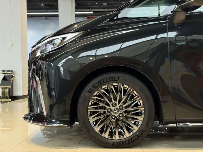 Lexus LM 2023 Model 500h DIRECT4 VI seat Respect Edition – фото 3
