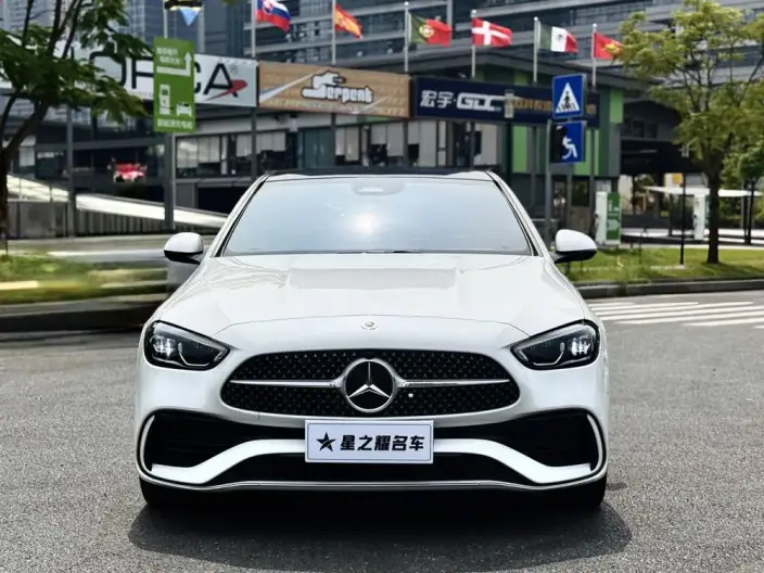 Mercedes-Benz C-Class 2023 Model Facelift C 260 L Sports Edition – фото 2