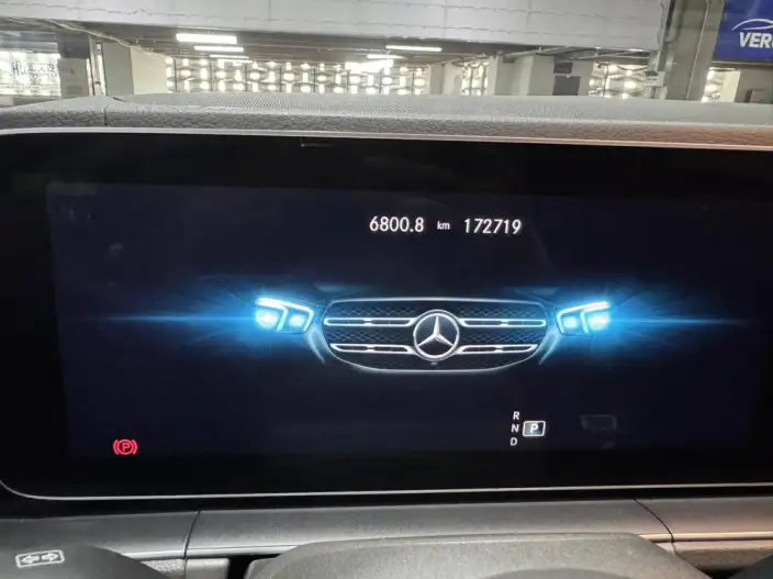 Mercedes-Benz GLE Imported 2020 Model GLE 350 4MATIC Fashion Model – фото 8