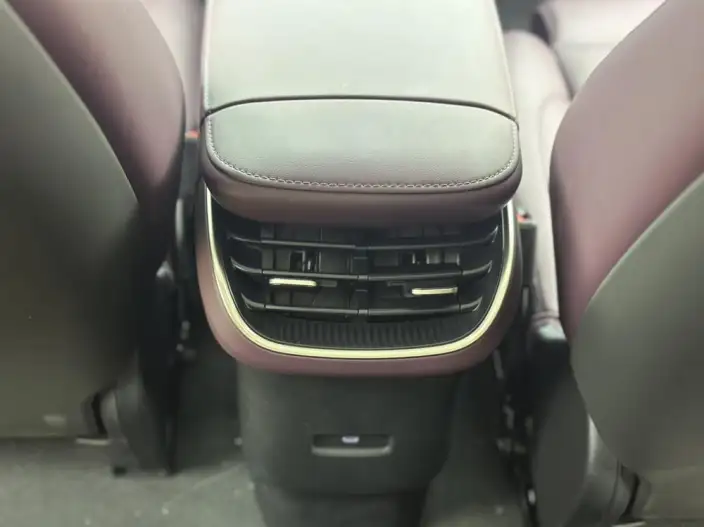 NIO ET5T 2025 Model 75kWh – фото 8
