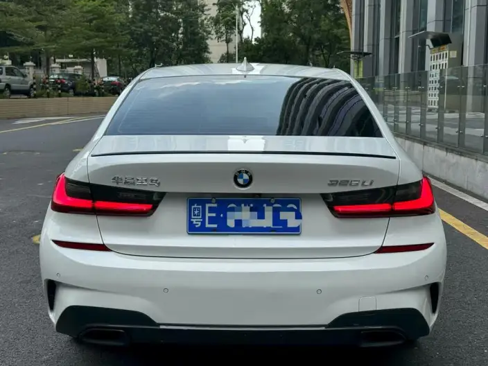 BMW 3 Series 2021 Model 325Li M Sports Night Set – фото 4