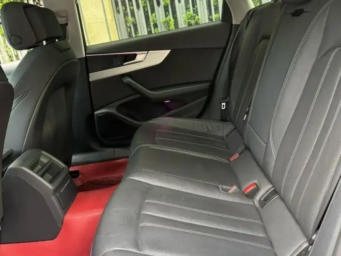 Audi A4 L 2020 Model 40 TFSI Fashion Dynamic Model – фото 9