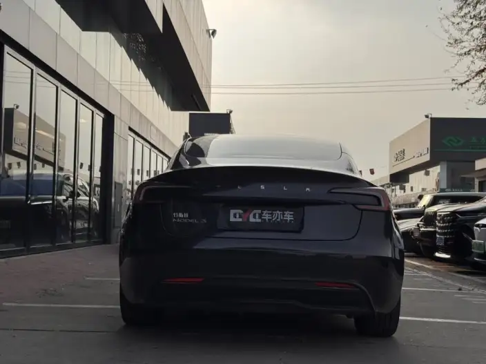 Model 3 2025 Model Facelift Rear-wheel drive version – фото 5