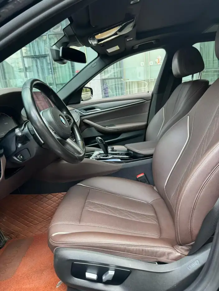 BMW 5 Series 2021 Model 530Li Leading Model M Sports Set – фото 8