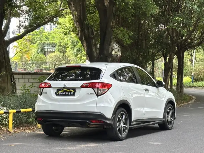 Honda Vezel 2020 Model 1.5L CVT Elite Edition – фото 5