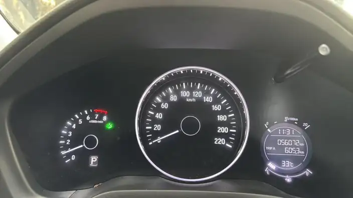 Honda Vezel 2020 Model 1.5L CVT Elite Edition – фото 7
