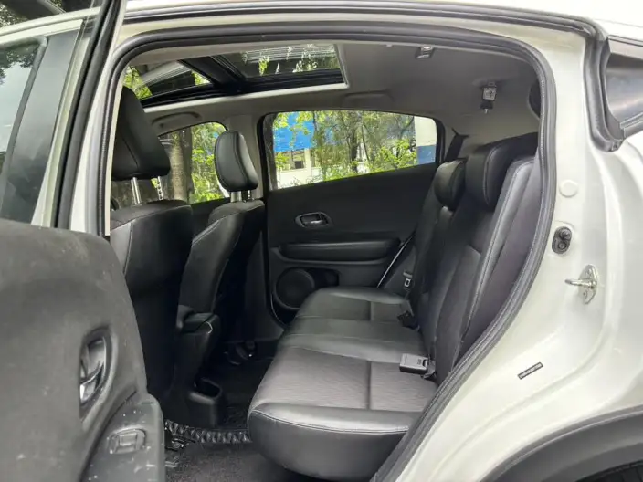 Honda Vezel 2020 Model 1.5L CVT Elite Edition – фото 10