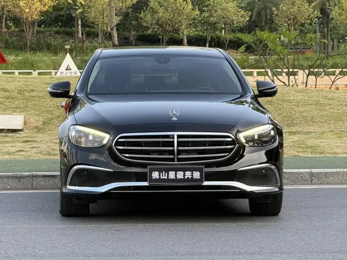 Mercedes-Benz E-Class 2023 Model E 300 L Luxury Model sedan – фото 2